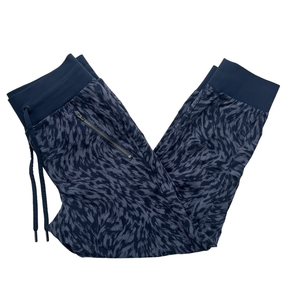 Athleta Womens 0 Navy Blue Nylon Blend Trekkie North Printed Cropped 23” Joggers
